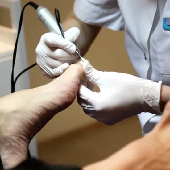 Записаться на услугу Педикюр мужской