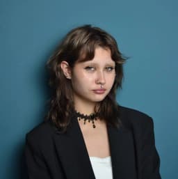 Полина