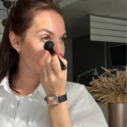 Lashmaker Анна