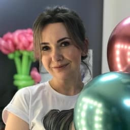 Полина