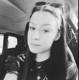 Иванова Алиса