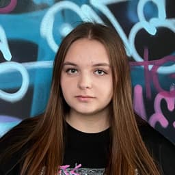 Коба Ксения