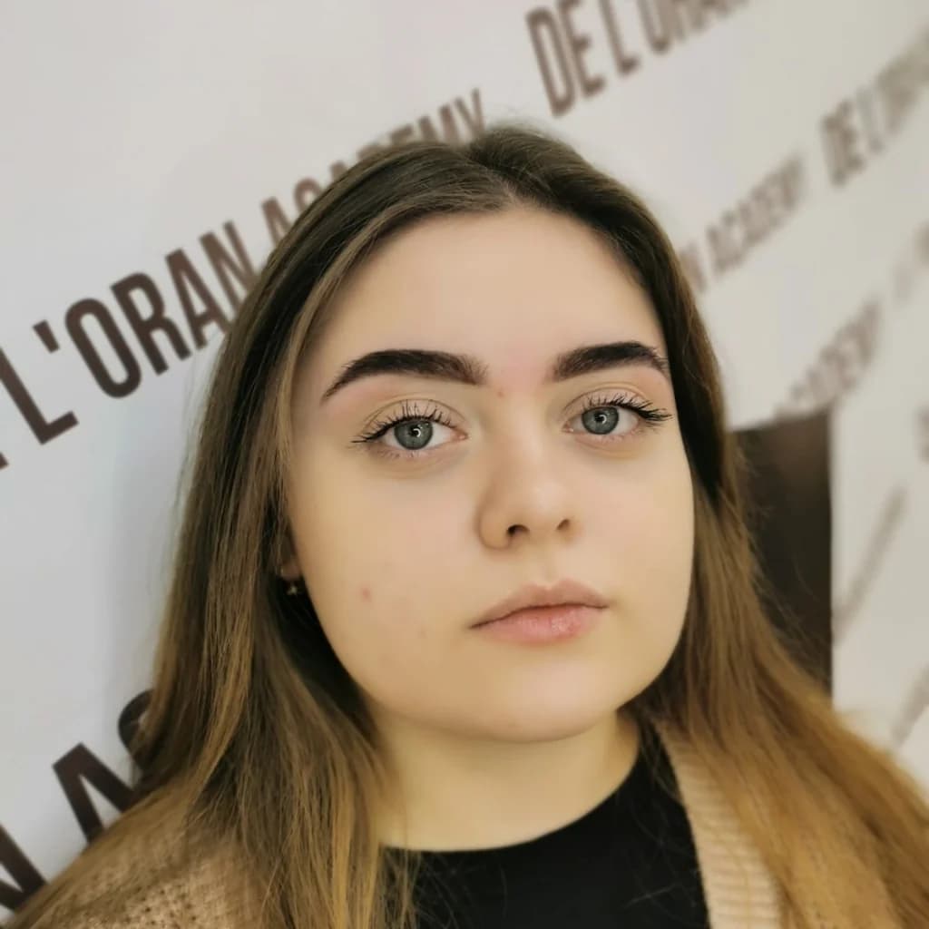Записаться на услугу Ламинирование бровей