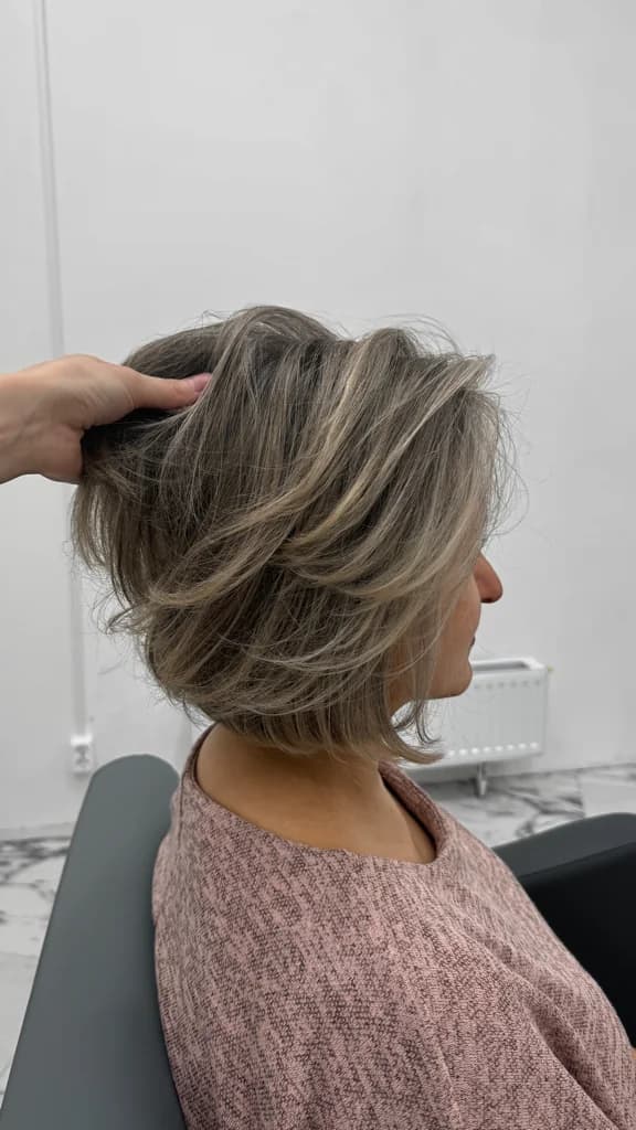 Ещё 3 фото услуги Стрижка женская короткие
