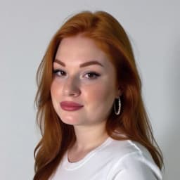 Полина