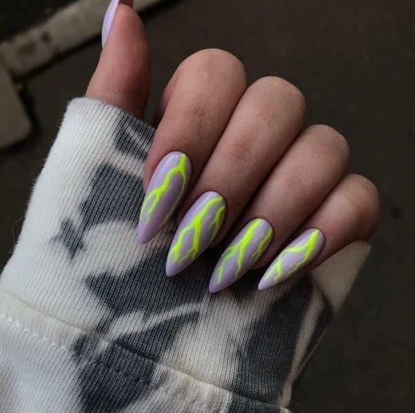 Фото услуги Коррекция+маникюр(комби.)+покрытие(гель лак,shellac)