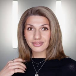 АНЖЕЛА