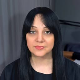 Иванова Лариса