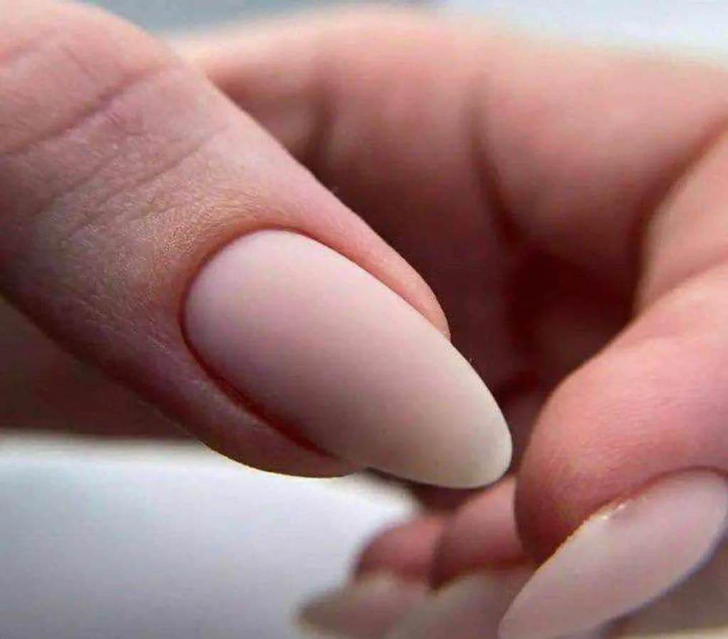 Фото услуги Наращивание ногтей