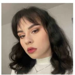 Полина