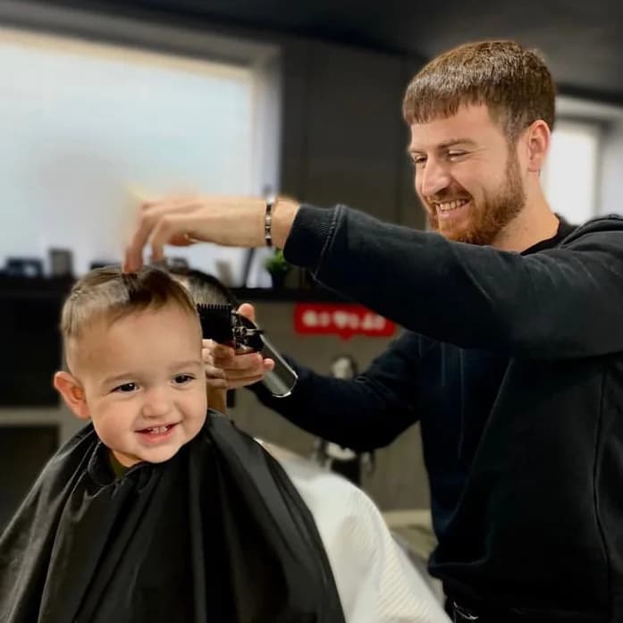 Фото услуги Детская стрижка 4-12 лет