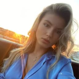 Полина