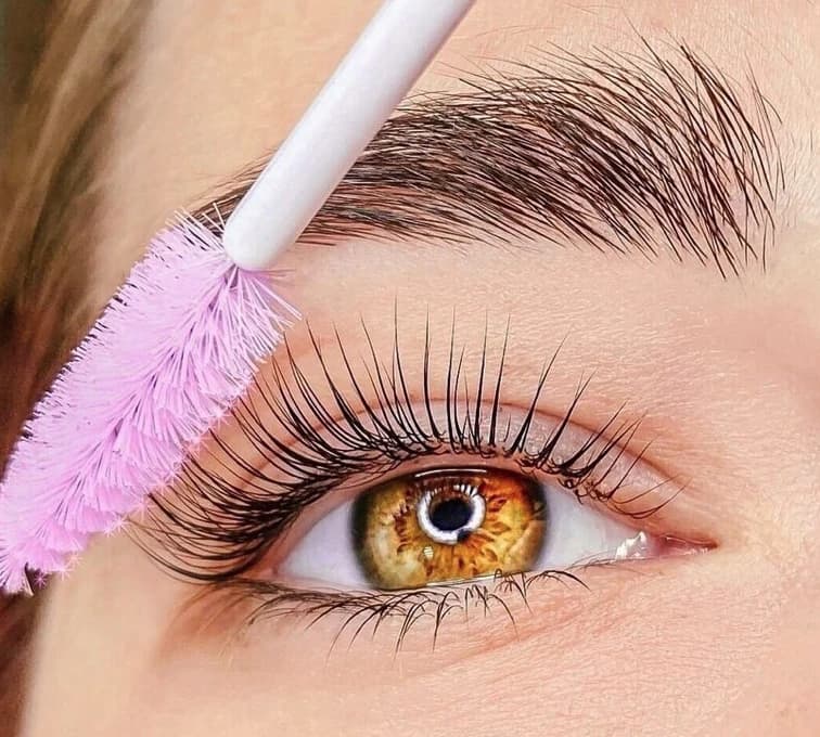 Записаться на услугу Ламинирование ресниц + Botox 
