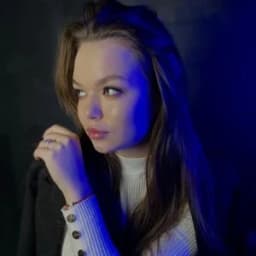 Полина  