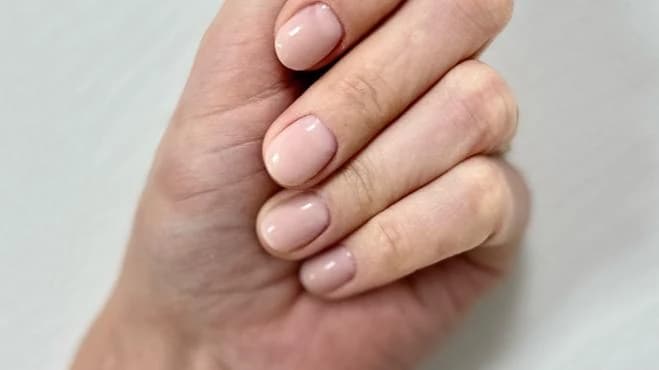 Фото услуги Базовый курс по маникюру