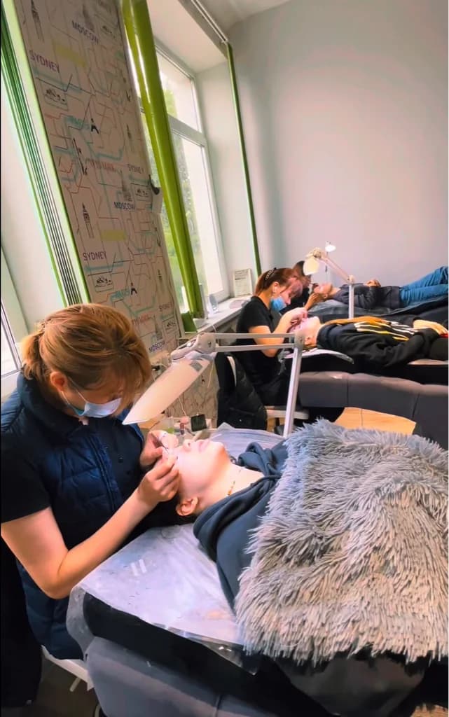 Фото салона Студия красоты «TOPLASHES» (7)