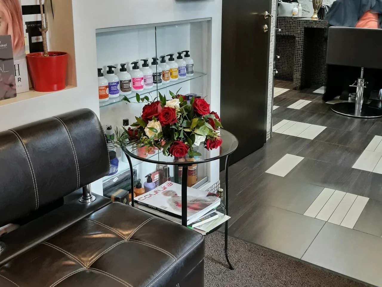 Фото салона Салон красоты "Salontotal" (4)