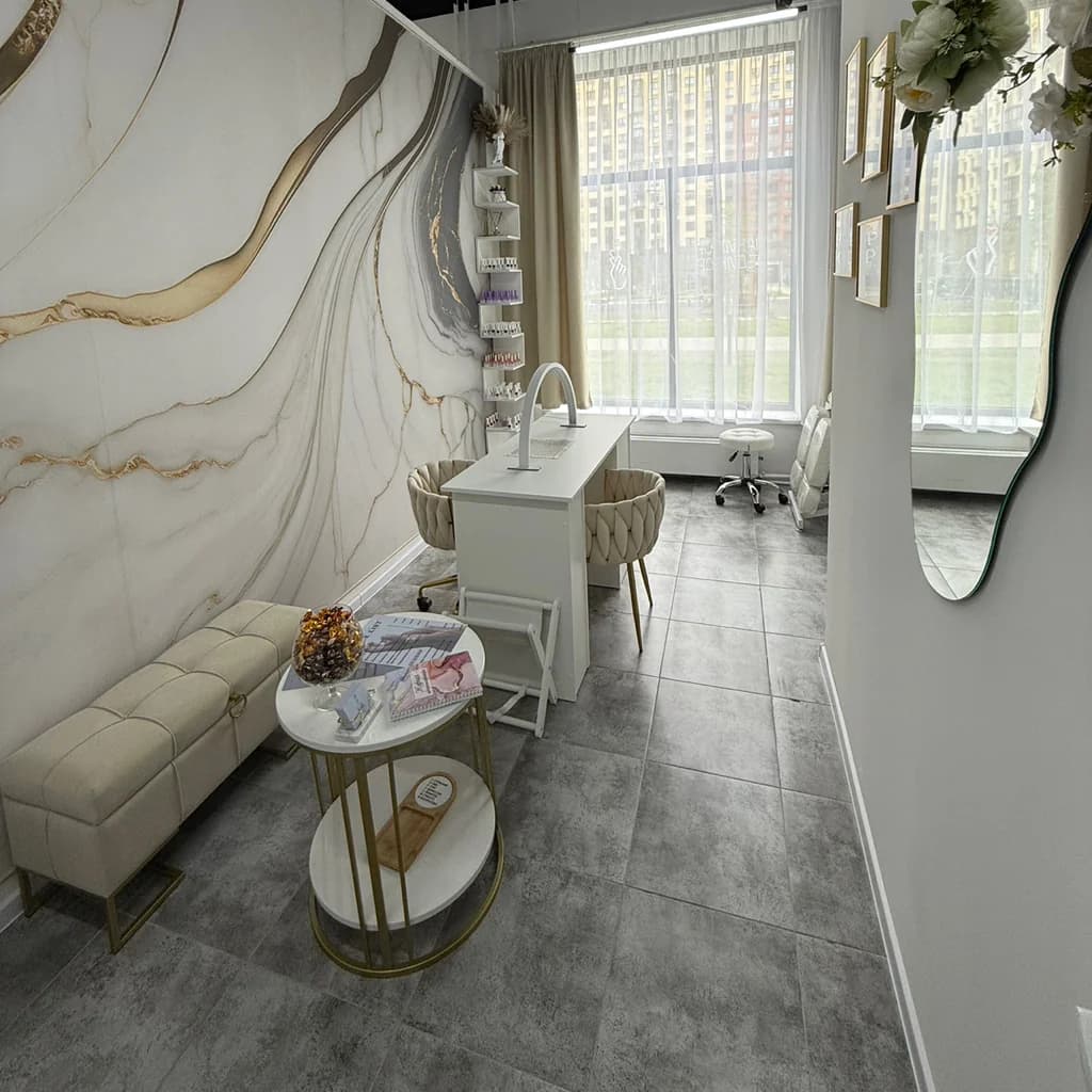 Фото салона NAIL ROOM (4)