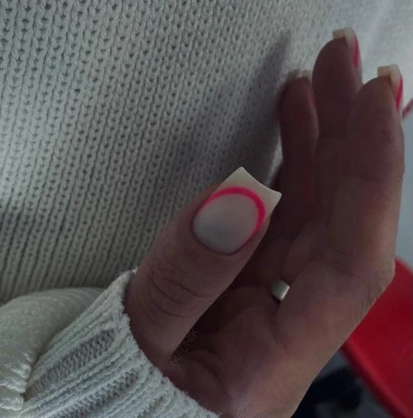 Пример работы MELNIK NAILS (6)