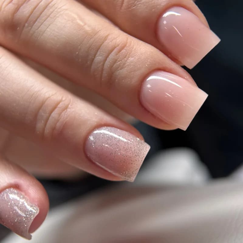 Пример работы Студия ногтей "Ulanova Nails" (1)