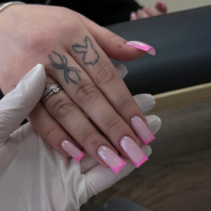 Пример работы vladanails.studio (3)