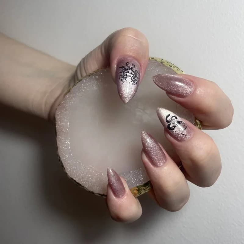 Пример работы Crystal Nails (3)