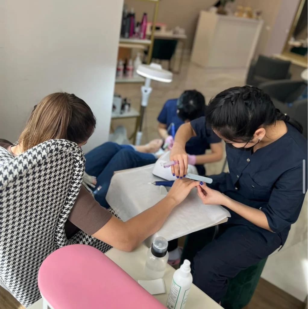 Фото салона Manicure Club Dubrovka (6)