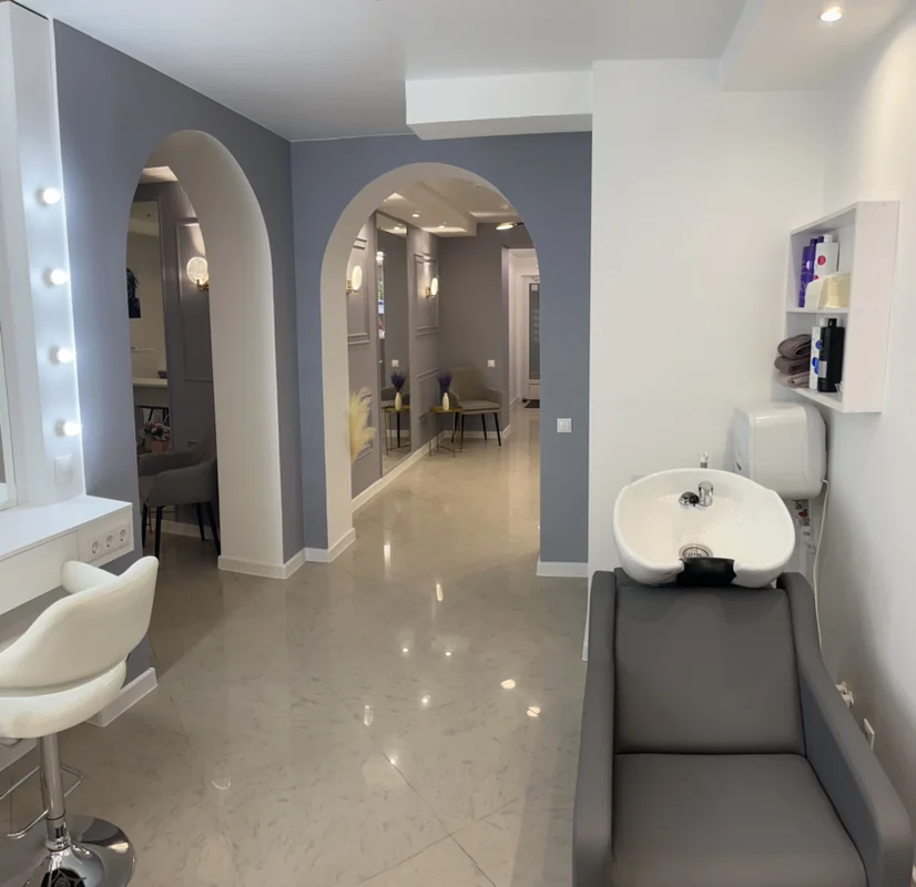 Салон Salon LUX Воронеж Генерала Лизюкова, 85 (фото 2)
