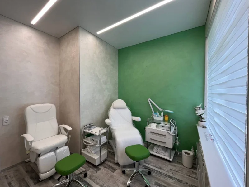 Салон Lisa's Beauty Institut
салон красоты Воронеж Московский проспект, 189/4 (фото 5)