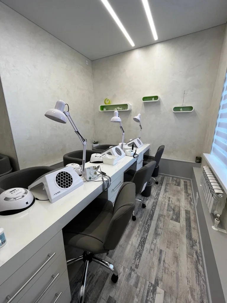 Салон Lisa's Beauty Institut
салон красоты Воронеж Московский проспект, 189/4 (фото 2)