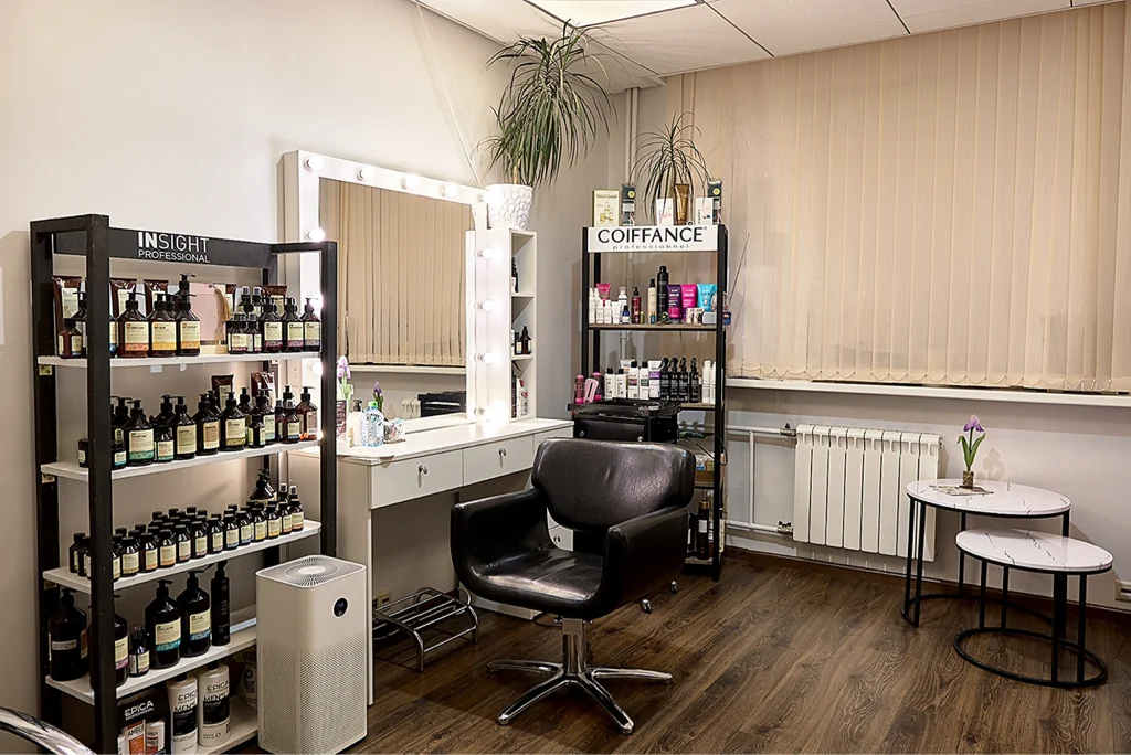 Салон Juli Hair Studio Москва Дубнинская, 39 (фото 5)