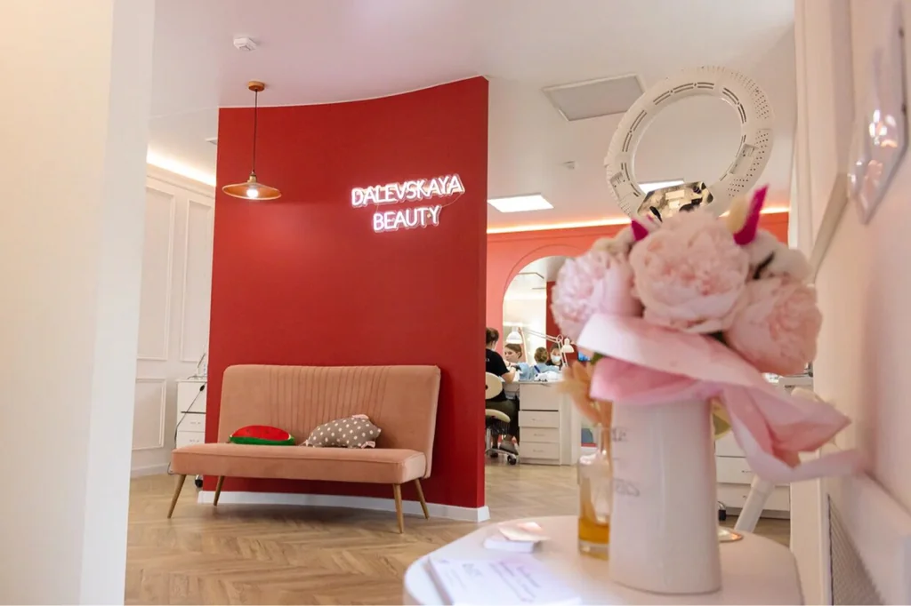 Салон Студия Красоты Анны Далевской / DALEVSKAYA BEAUTY Минск Красноармейская 19, Вход с торца здания ❤️ (фото 2)
