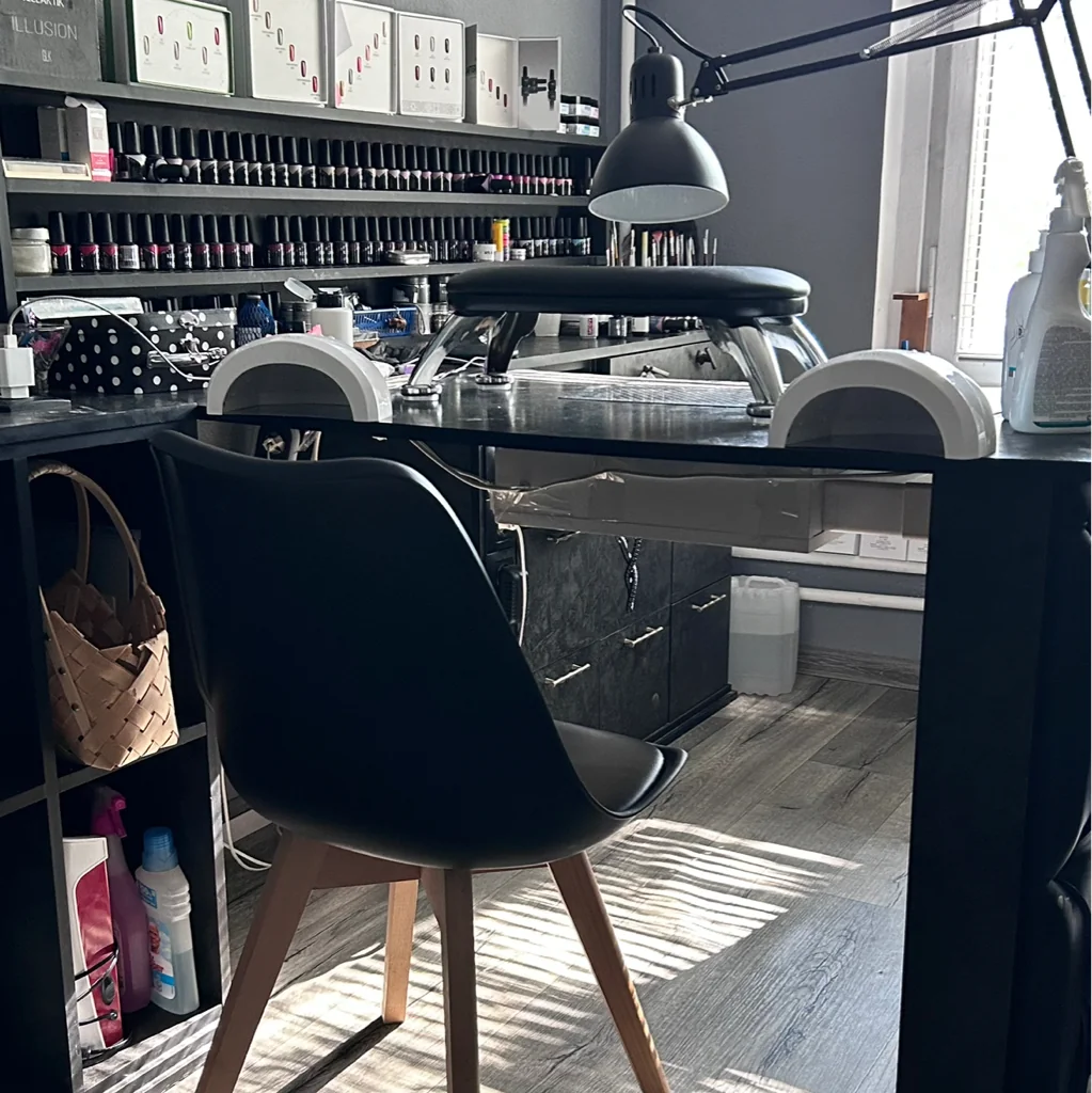 Салон Королевство красоты REGAL NAILS & BEAUTY Москва Богданова, 42, 3 (фото 2)