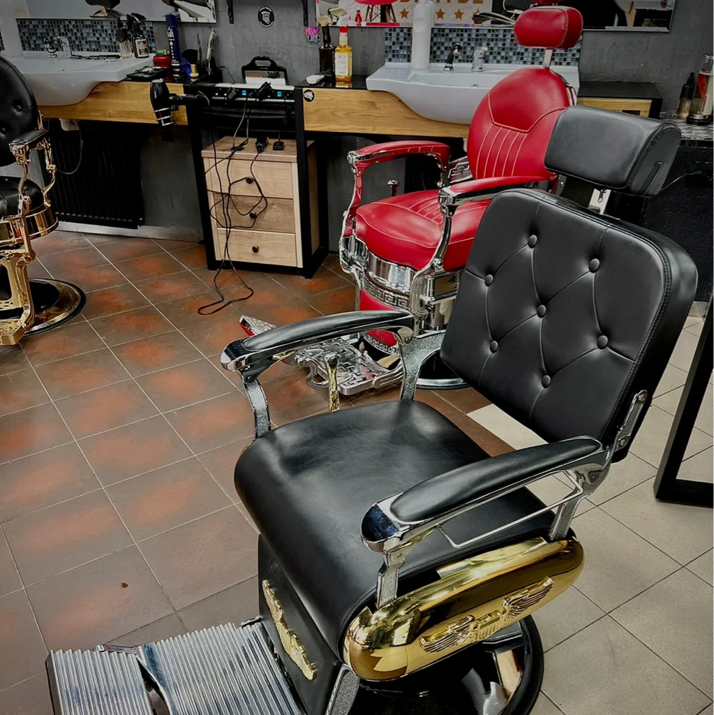 Салон BARBERSHOP на Якуба Коласа 37 Минск Якуба Коласа, 37 (фото 2)
