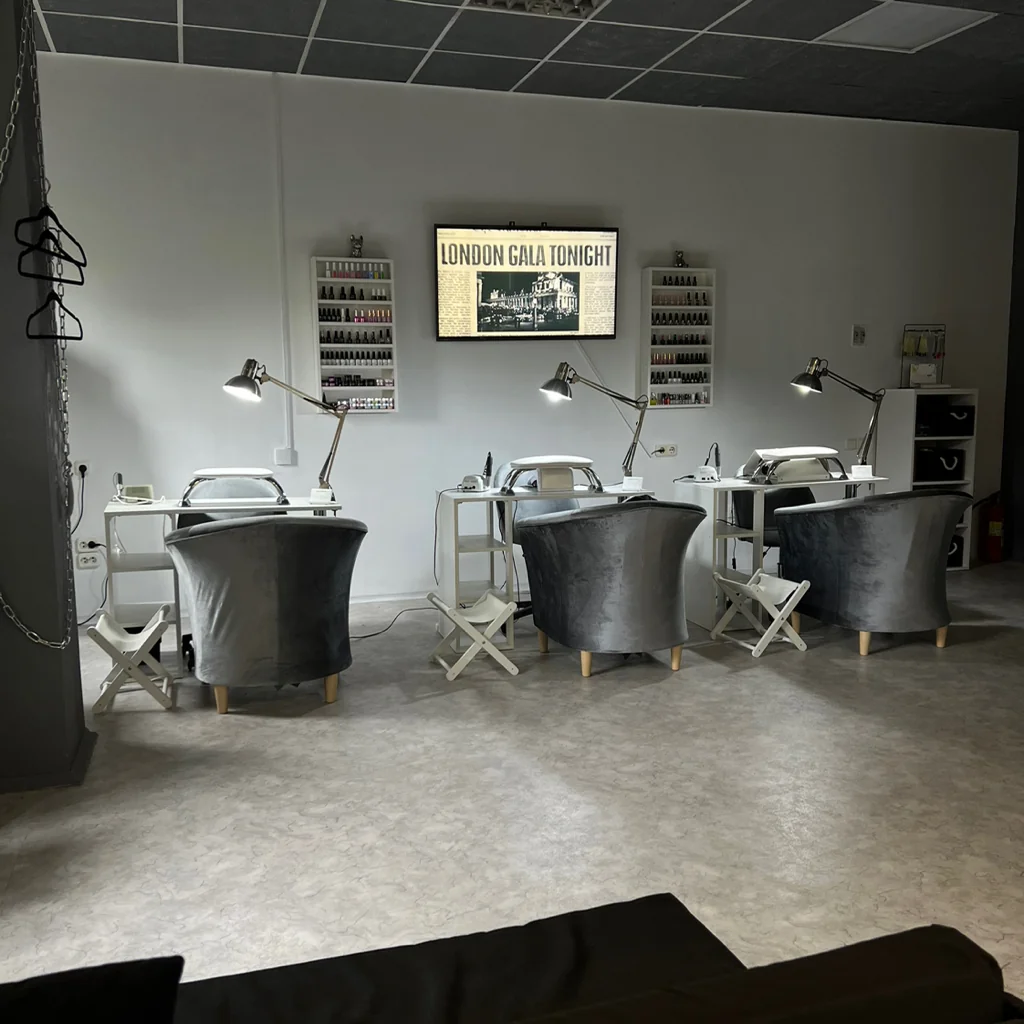 Салон MOON beauty studio Минск Левкова, 19 (фото 8)
