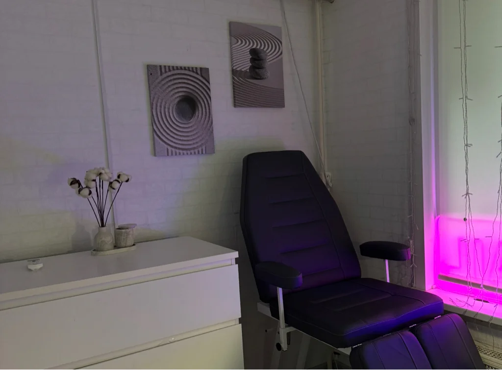 Салон Студия маникюра Kaya nails Москва Мичуринский проспект 27к1 (фото 3)