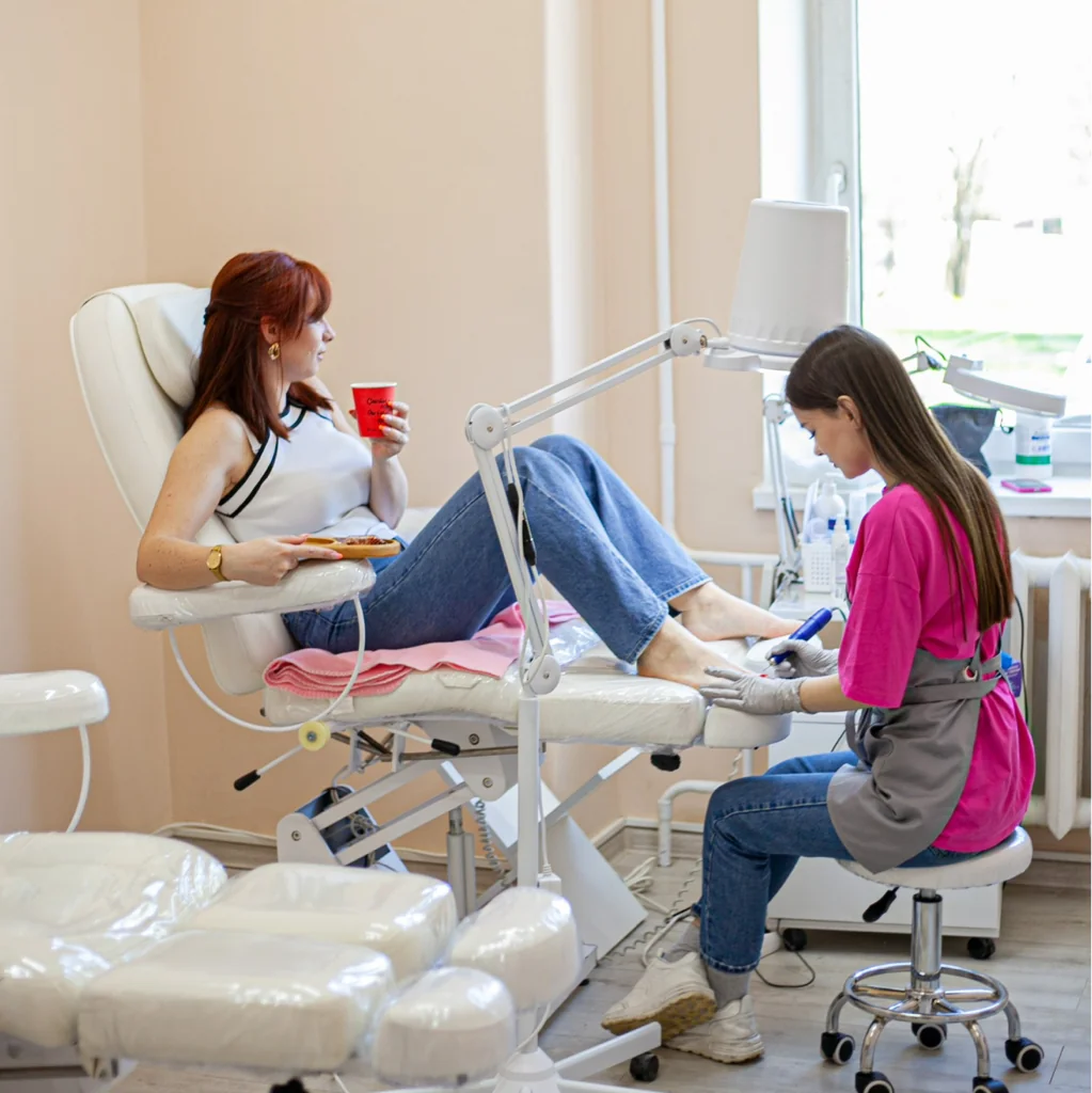 Салон nail_studio_ak Минск Селицкого 113а,, 1 этаж (фото 3)