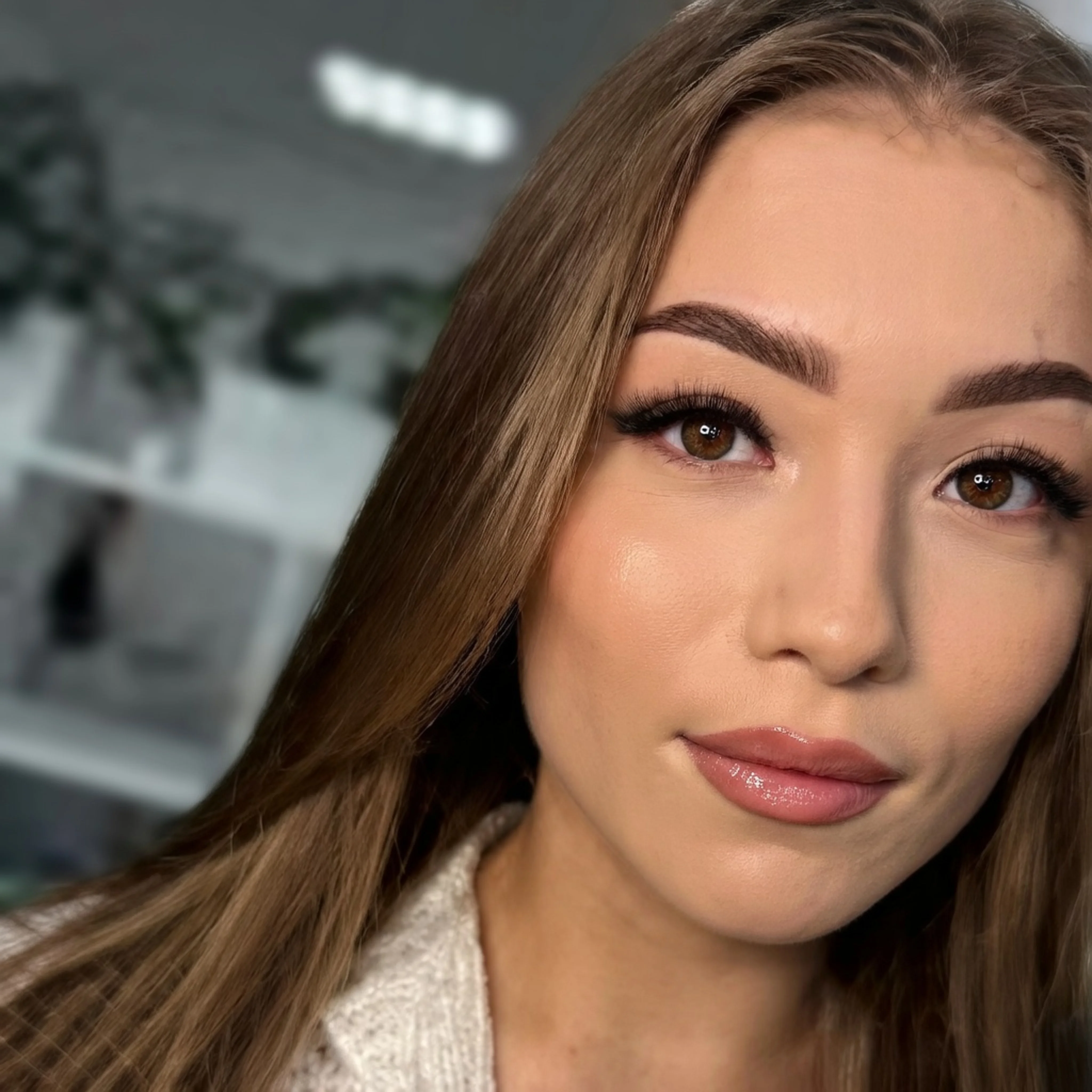 Салон Студия бровей & ресниц • LashDaniela Москва Земляной вал 20с3 (фото 1)